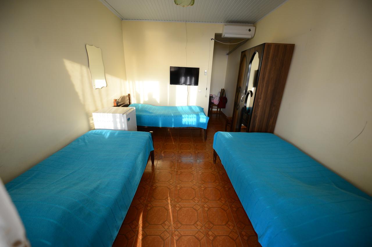 Guest House Imeda 卡瓦拉提 外观 照片