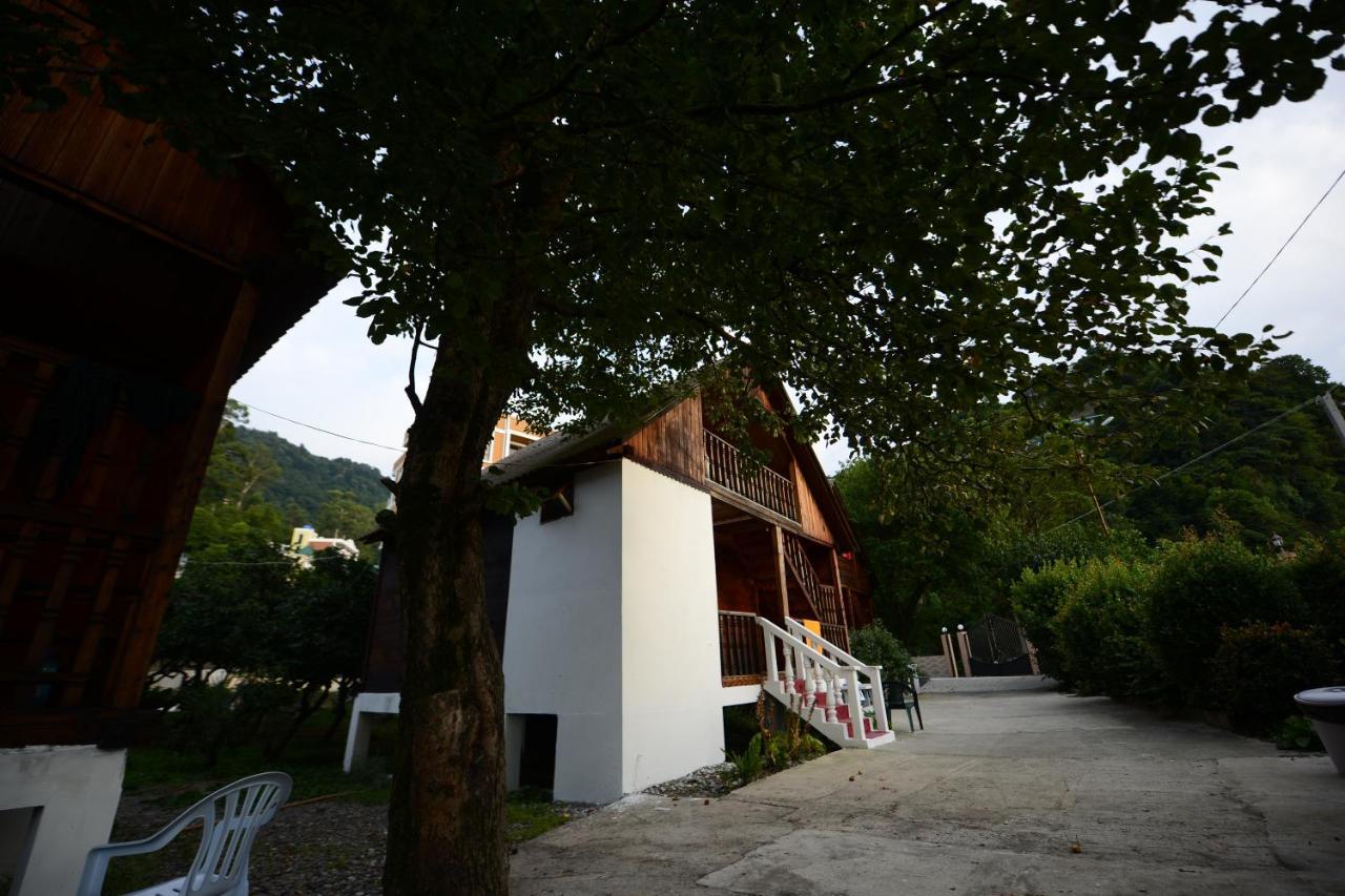 Guest House Imeda 卡瓦拉提 外观 照片