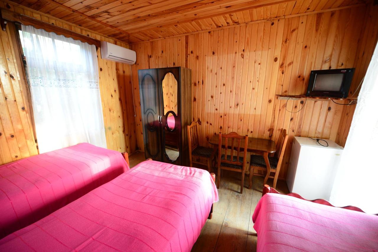 Guest House Imeda 卡瓦拉提 外观 照片