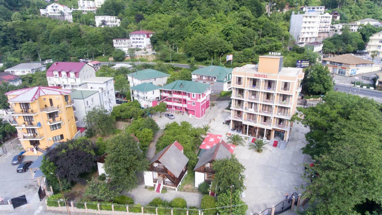 Guest House Imeda 卡瓦拉提 外观 照片