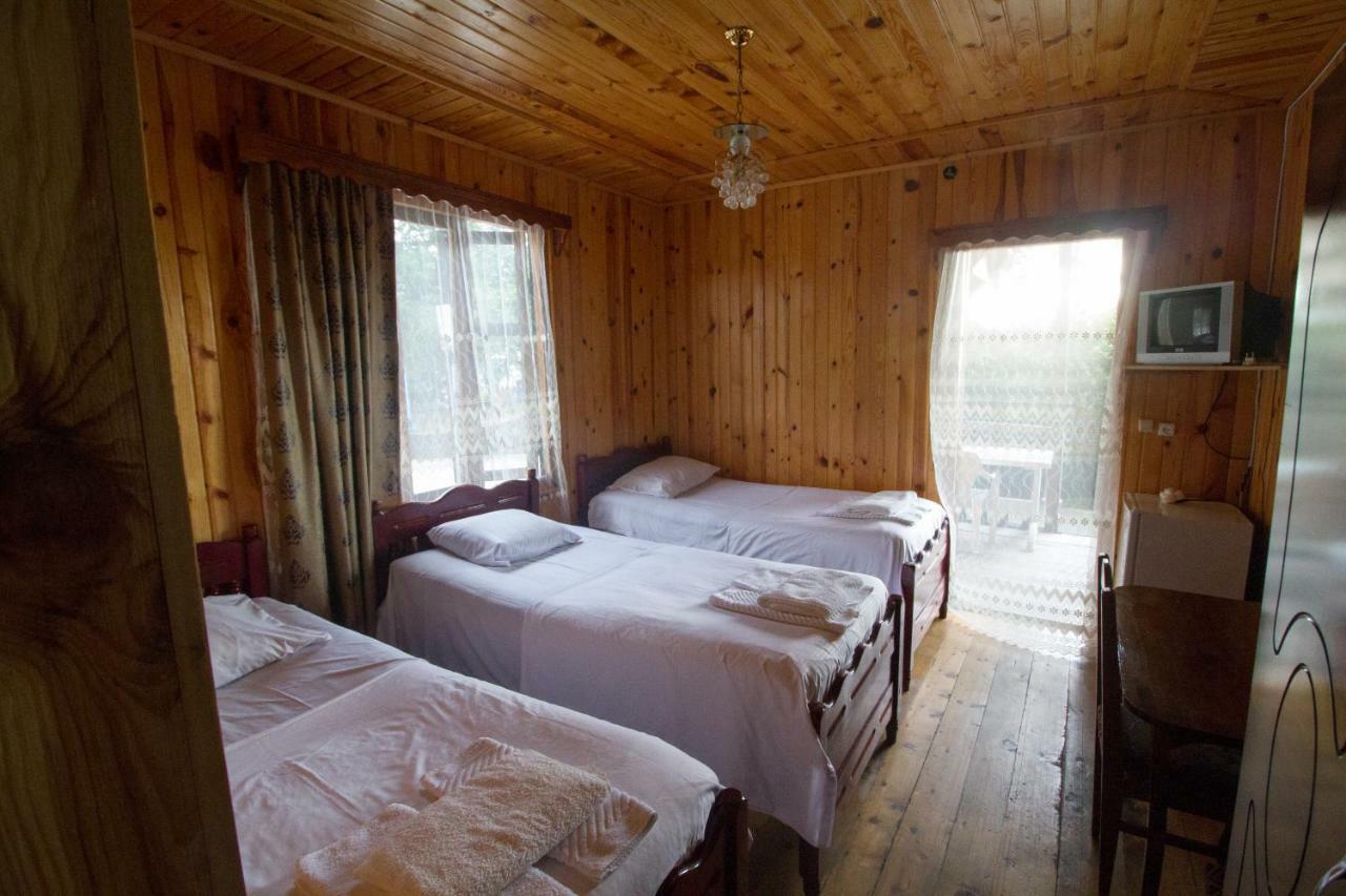 Guest House Imeda 卡瓦拉提 外观 照片