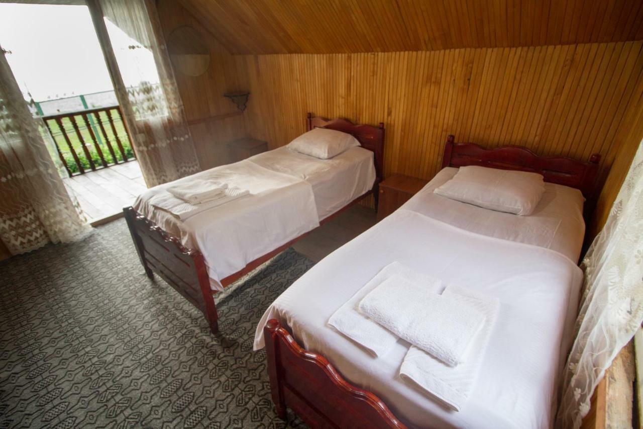 Guest House Imeda 卡瓦拉提 外观 照片